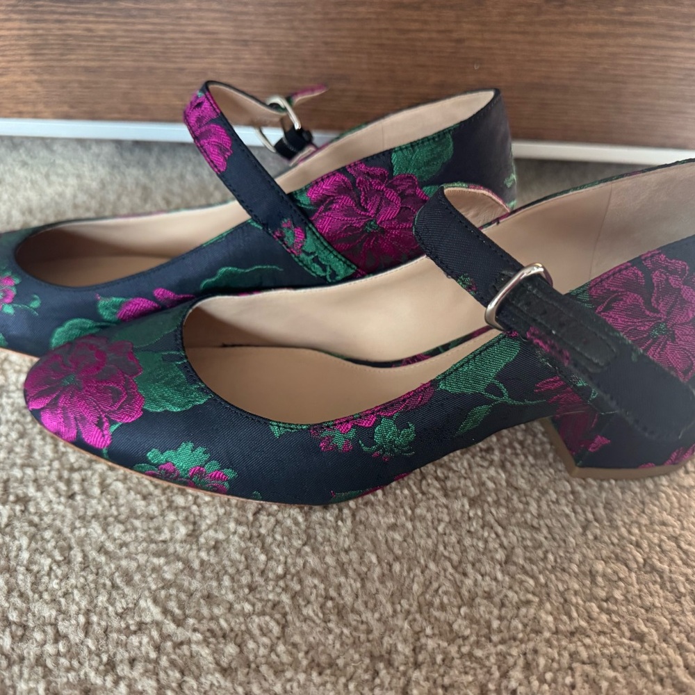 Via Spiga Satin Flower Alana Made in Italy Leather Pumps 9.5M - Picture 7 of 16